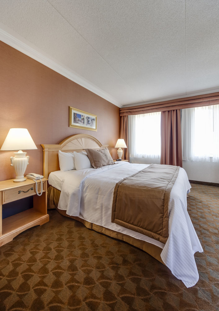 Monte Carlo Inn Brampton Exterior photo